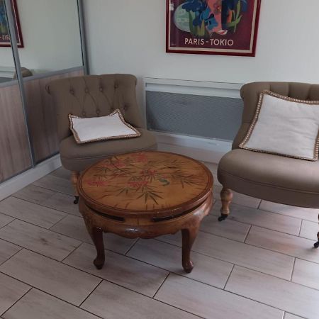 ty-yan Apartment Tours Bagian luar foto